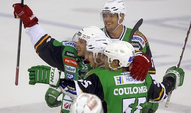 Hokejisti Telemach Olimpije so se veselili zmage proti Dornbirnu. 