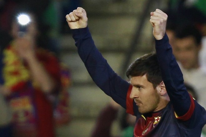 Lionel Messi bo dres Blaugrane nosil do leta 2018.  (Foto: Reuters) 