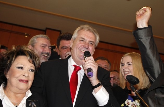 Miloš Zeman je zmagovalec predsedniških volitev na Češkem.  Foto: Reuters 
