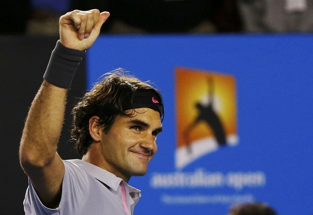 Roger Federer je v manj kot uri igre opravil z Grego Žemljo. (Foto: Reuters) 