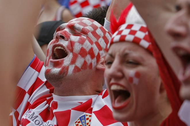 Do kart za tekmo na zagrebškem Maksimirju so bili upravičeni le hrvaški državljani. (Foto: Luka Cjuha) 