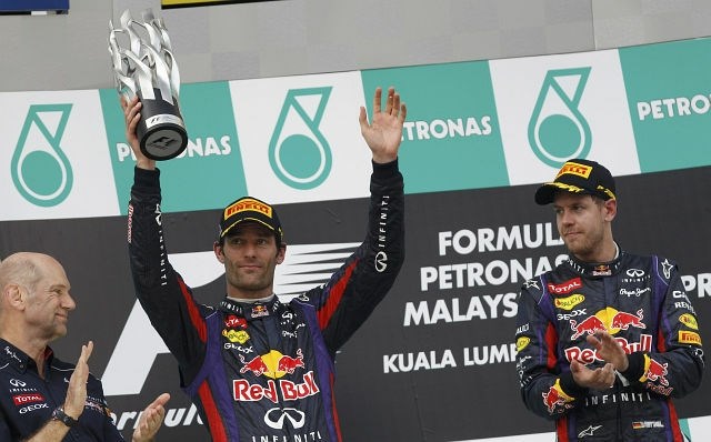 Mark Webber je na dirki osvojil drugo mesto, če bi se njegov moštveni kolega držal dogovora, pa bi zmagal. (Foto: Reuters) 