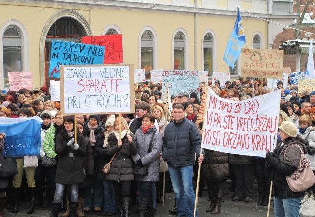 Prizor z enega od protestov v Mariboru (foto: Tomaž Klipšteter) 