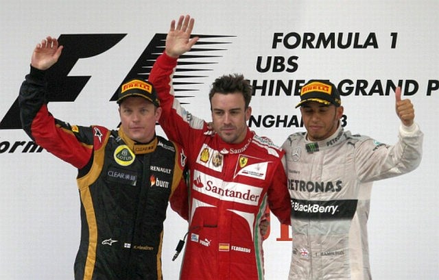 Na zadnji dirki v Šanghaju je Fernando Alonso zmagal pred Kimijem Räikkönenom in Lewisom Hamiltonom, dirkače pa ta konec...