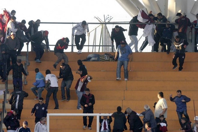 Zaradi incidenta so po poročanju argentinskih medijev suspendirali tri policiste. (Foto: Reuters) 