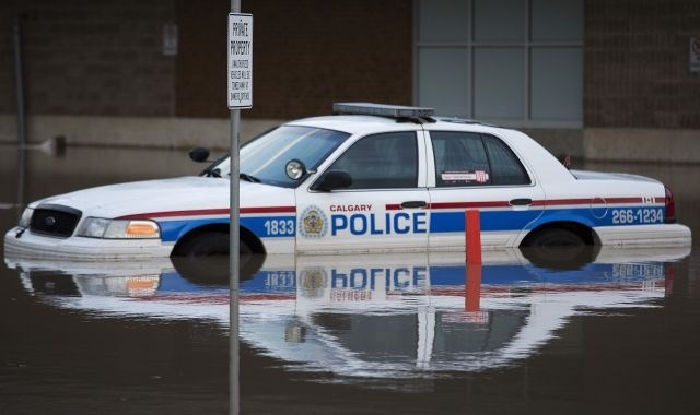 Hude poplave v Kanadi zahtevale smrtne žrtve