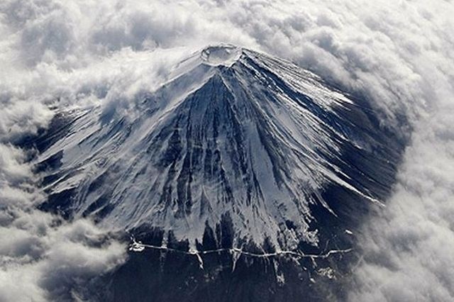 Na Unescovem seznamu kulturne dediščine tudi gora Fudži na Japonskem