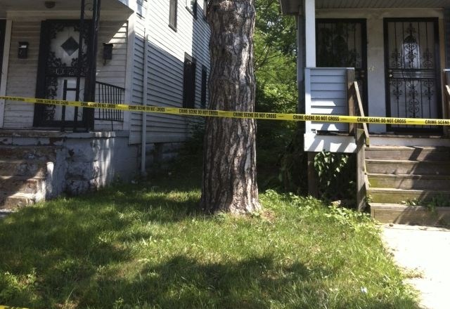 Hiša osumljenca, v garaži katere so našli prvo truplo. 