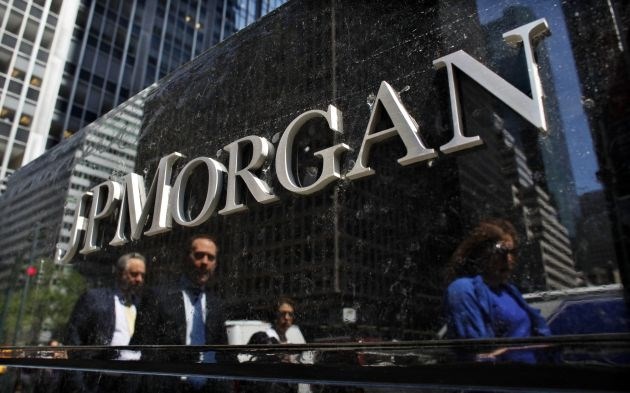 JP Morgan Chase zaradi manipuliranja trga z električno energijo kaznovana s 410 milijoni dolarjev