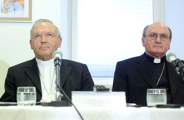 Ljubljanski nadškof Anton Stres in mariborski nadškof Marjan Turnšek. 