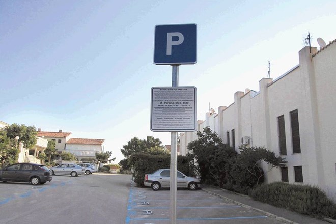 Podjetje GU Barbariga je lastnikom stanovanj ponujalo nakup parkirišč, a  se večina  za nakup ni odločila, ker trdijo, da so...