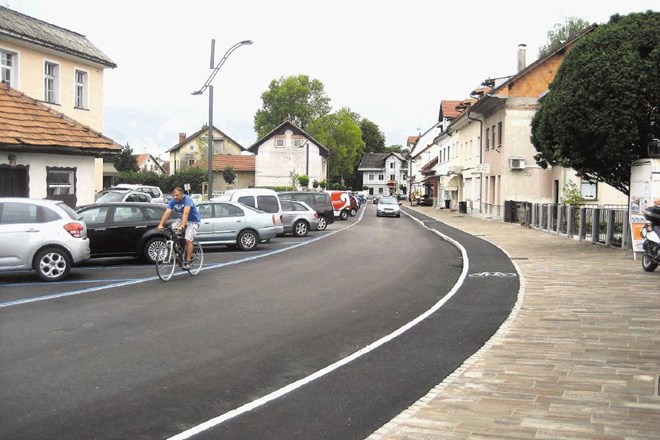 V slogu vzorčno urejene Kolodvorske ceste bodo uredili še nekaj ulic v središču Domžal. 