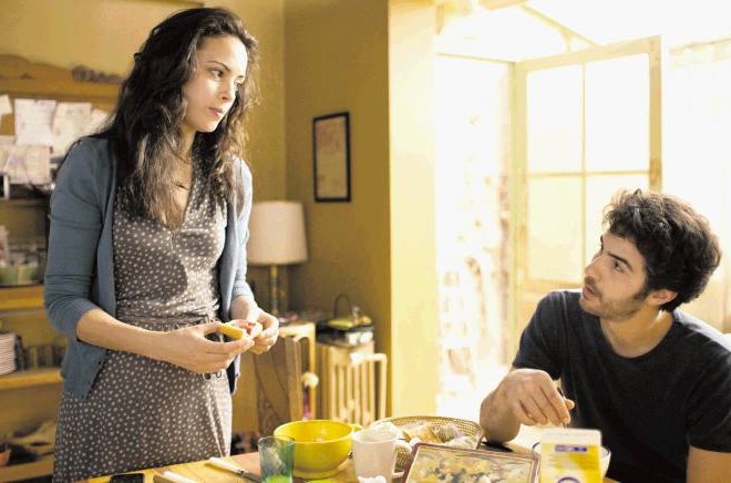Iranski režiser Asghar Farhadi se v filmu Preteklost vrača k družinski drami, ki se gleda tako napeto kot kriminalka. 