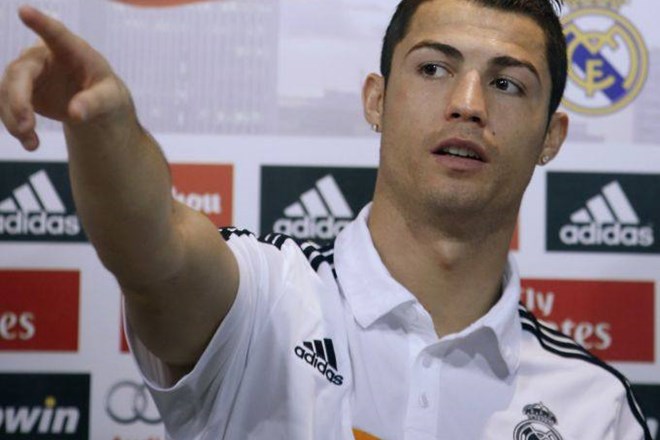Cristiano Ronaldo po besedah Leonarda ni želel oditi iz Reala. (Foto: Reuters) 