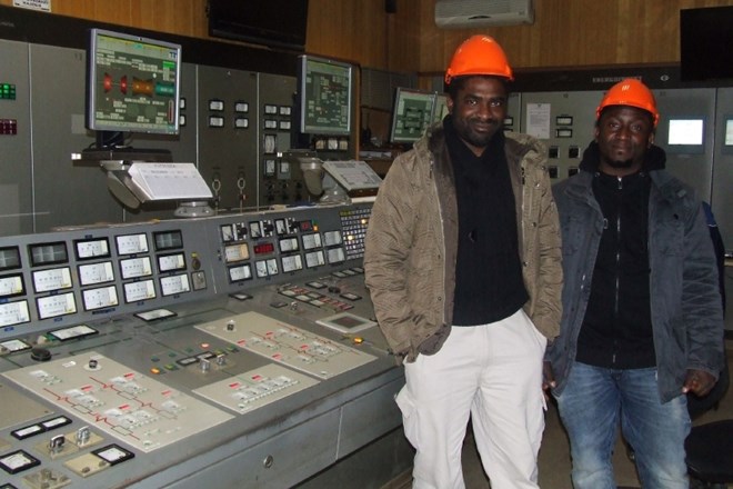 Eberechukwu Iwuoha s prijateljem Ubajioguom Franklinom Chibuezejem v Trbovljah. Foto: osebni arhiv 