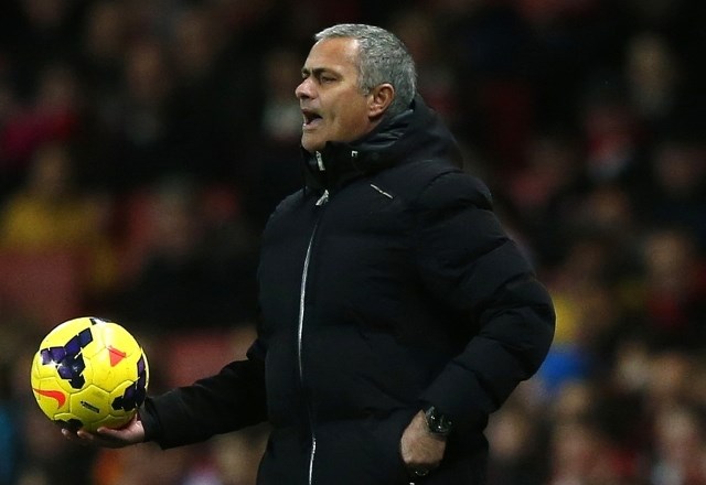 Jose Mourinho je včeraj še na deseti tekmi proti Arsenalu ostal neporažen. (Foto: Reuters) 