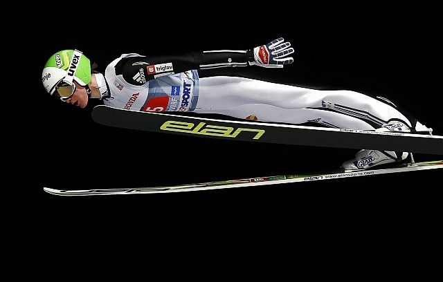 Peter Prevc, 3. na prvi tekmi novoletne turneje, je na kvalifikacijah v Garmischu dosegel 4. rezultat. (Foto: Reuters) 