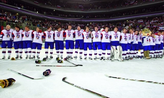 Znan je seznam 25 hokejistov, ki bodo v Sočiju zastopali Slovenijo. (Foto: Jaka Gasar) 
