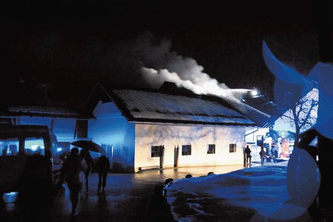 Požar v Olševku je povzročil za 10.000 evrov škode. 