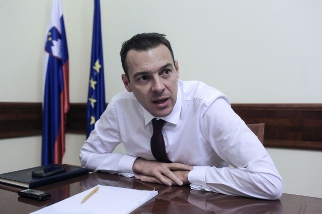 Finančni minister Uroš Čufer. 
