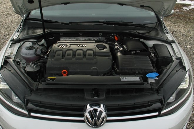 Volkswagen bo vpoklical skoraj 600.000 vozil