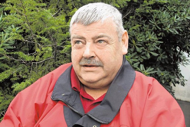 Bogdan Zoratti je za 30-letno delo v civilni zaščiti prejel na Brdu najvišje priznanje – kipec civilne zaščite. 