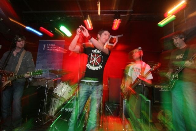 Skupina Niet se je v svoji tretji inkarnaciji ponovno združila leta 2008. 