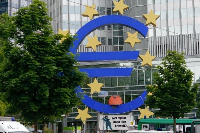 EU v končnico pogajanj o drugem stebru bančne unije