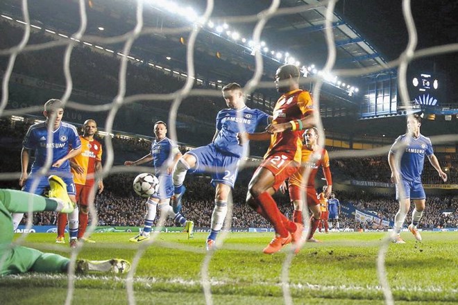 Chelsea je že v prvem polčasu pobegnil Galatasarayju na 2:0. 