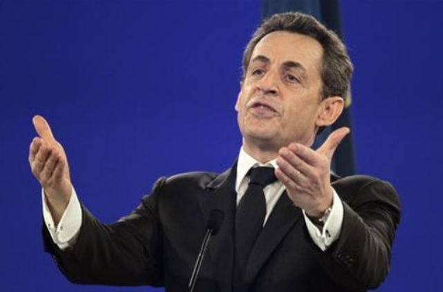 Sarkozy v predvolilnem protinapadu