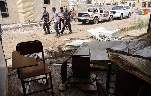 Več mrtvih v napadu na univerzo v Bagdadu
