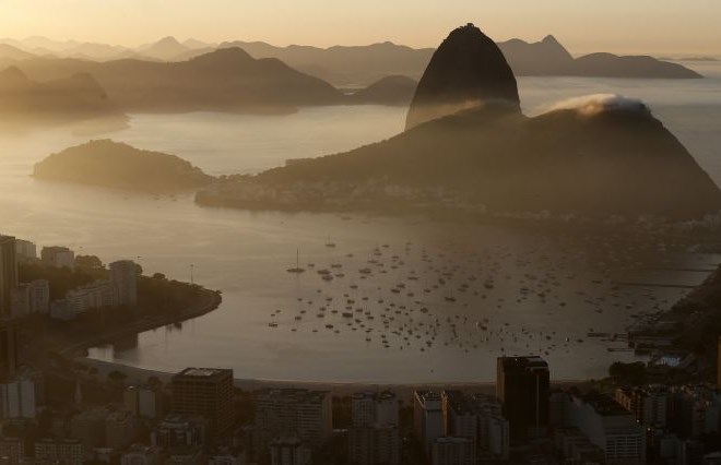 Mok ocenjuje, da je v Riu dve leti pred igrami opravljenih le 10 odstotkov načrtovanih del. (Foto: Reuters) 