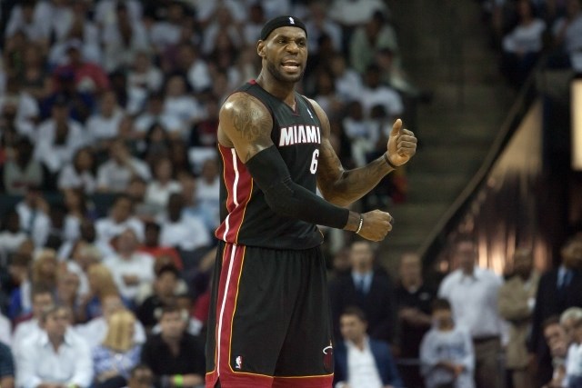 LeBron James je dosegel skoraj polovico točk Miamija. (Foto: Reuters / USA TODAY Sports) 