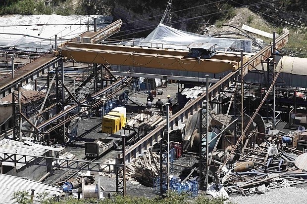 V Turčiji v zvezi z rudniško nesrečo aretirali 19 ljudi