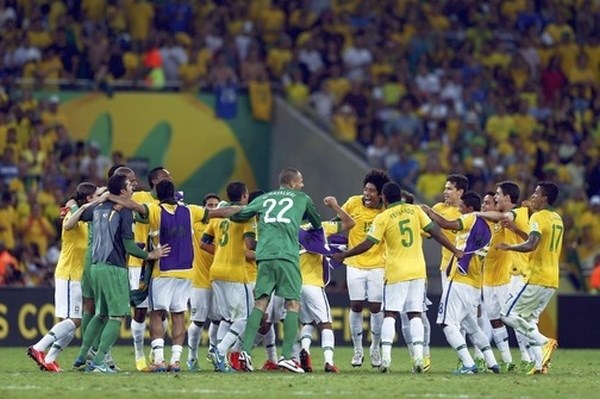 Brazilci so prvi favoriti svetovnega prvenstva, v njihov uspeh verjamejo tudi ljubitelji nogometa v njihovi domovini. (Foto:...