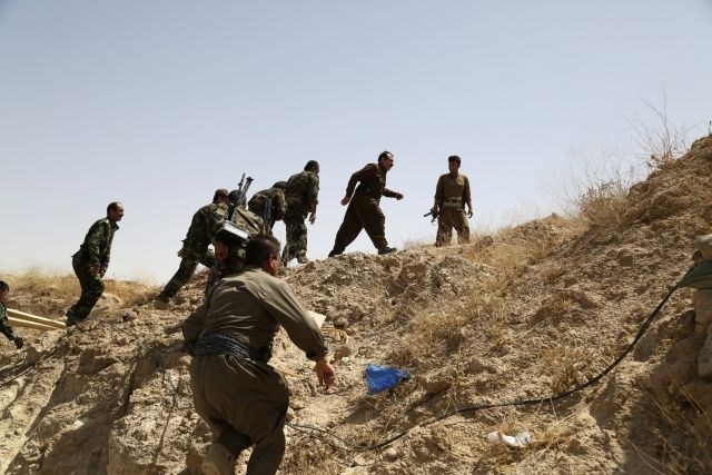 Sunitski skrajneži v Iraku nadaljujejo nasilno ofenzivo: zavzeli Tal Afar in njegovo letališče