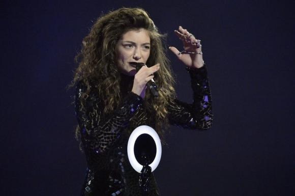 Lorde bo poskrbela za filmsko glasbo tretjega dela Iger lakote
