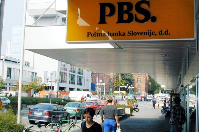 Poštna banka Slovenije zaprla račune, socialni upravičenci ostali brez denarja