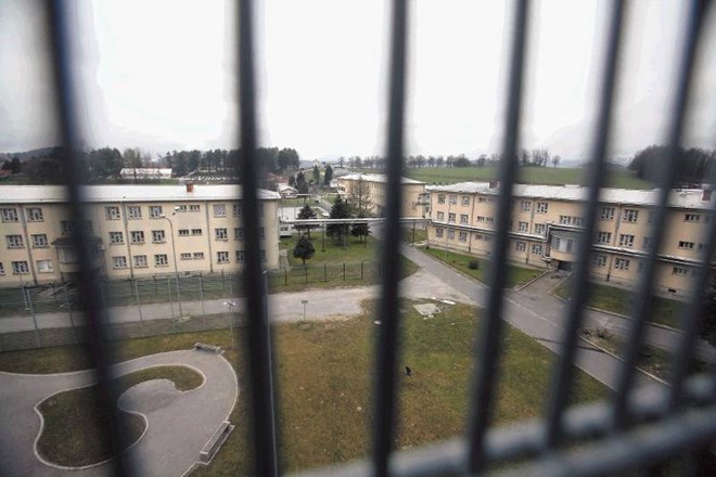 Zapor ob koncu tedna je v Sloveniji še vedno dokaj redka alternativna kazenska sankcija. Lansko leto je ob prostih dnevih...