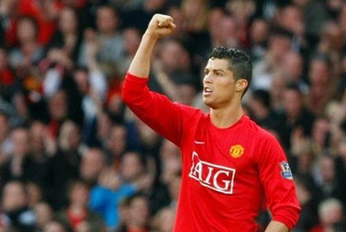 Bo Cristiano Ronaldo znova oblekel rdeči dres? 
