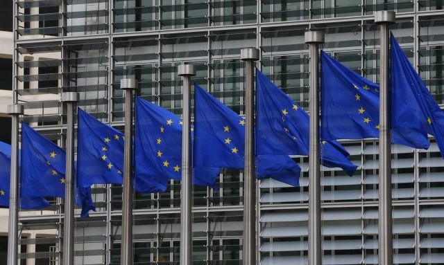 Sedež Evropske komisije v Bruslju med morebitnimi tarčami džihadistov