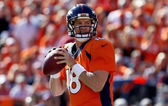 Peyton Manning mora le še petkrat soigralcem podati za touchdown, pa bo v tej prvini najboljši vseh časov. (foto: AP) 