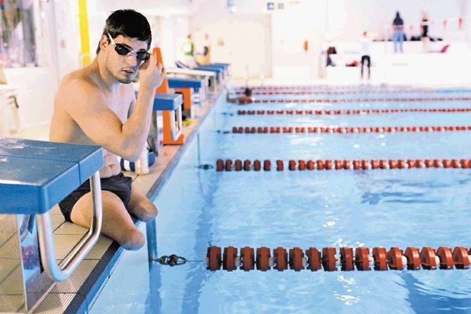 Darku Đuriću bodo nove bionske proteze pomagale tudi pri treningih plavanja, saj bo lahko opravljal več vaj v fitnesu....