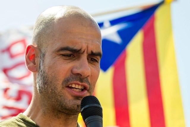 Josep Guardiola se je v nedeljo udeležil simboličnega referenduma za neodvisnost Katalonije. (Foto: Reuters) 