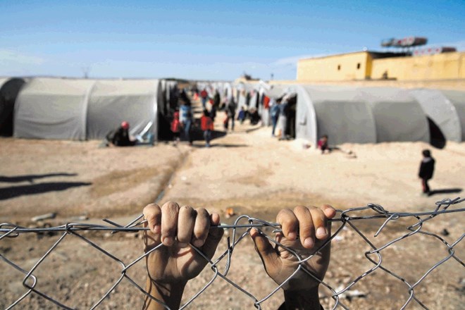 Preiskava ZN: IS odgovorna za zločine proti človečnosti v Siriji