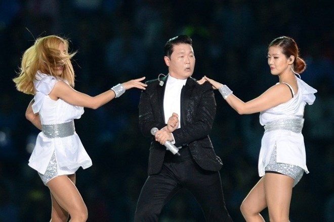 Video Gangnam Style porušil števec ogledov na YouTubeu