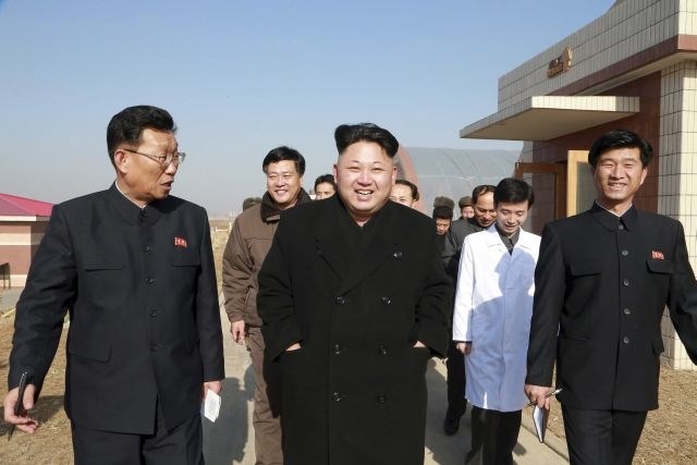 Južnokorejska predsednica Park Geun Hy je danes izjavila, da se je pripravljena srečati s severnokorejskim voditeljem Kim...