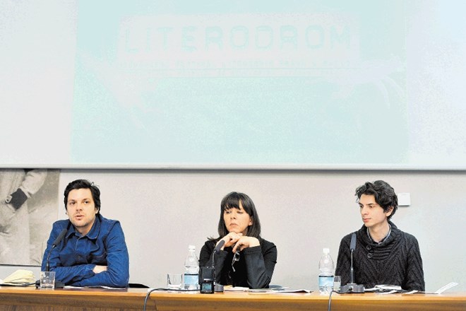 Tibor Hrs Pandur, Barbara Rogelj in Uroš Prah ob predstavitvi novega mednarodnega festivala literarnih praks Literodrom STA 