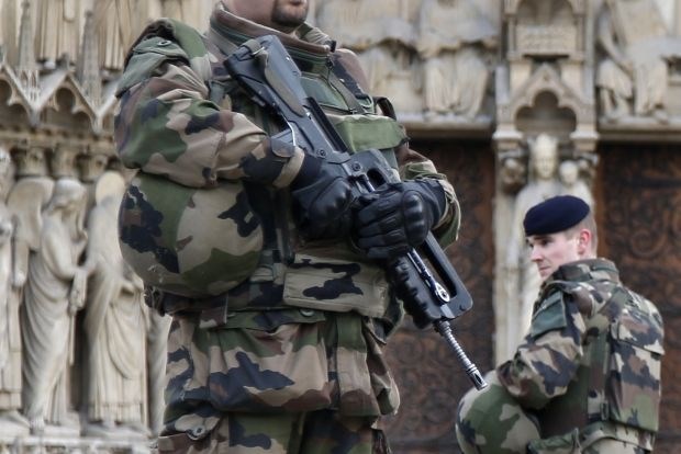 Francija napovedala nove protiteroristične ukrepe