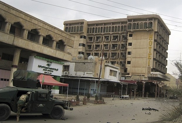 Islamska država napadla Kirkuk, krvavo v Bagdadu 